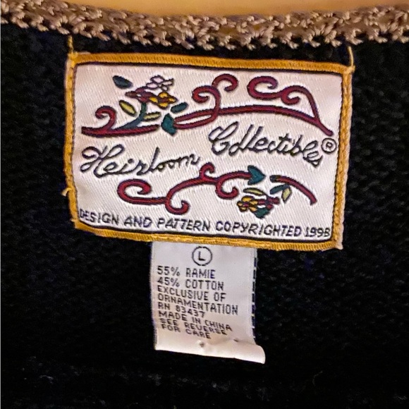 Vintage Heirloom Collectibles Sweater Tank Top - Picture 2 of 7